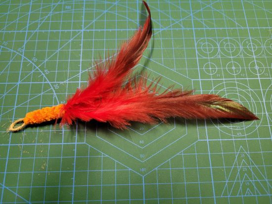 Picture of Dyed red green yellow blue pink rooster tail feather refill teaser